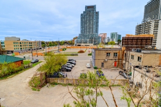 Unit 403-5949 Yonge St, North York, ON M2M 3V8, Canada, ,  