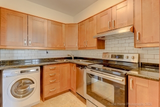 Unit 403-5949 Yonge St, North York, ON M2M 3V8, Canada, ,  