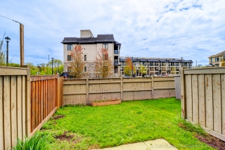 560 Mermaid Cres, Mississauga, ON L5G 0B3, Canada, ,  