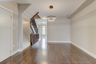 560 Mermaid Cres, Mississauga, ON L5G 0B3, Canada, ,  