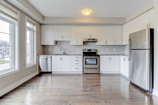 560 Mermaid Cres, Mississauga, ON L5G 0B3, Canada, ,  