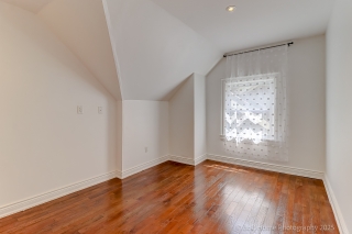 379 Huron St, Toronto, ON M5S 2G5, Canada, ,  