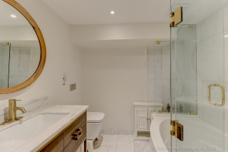 379 Huron St, Toronto, ON M5S 2G5, Canada, ,  