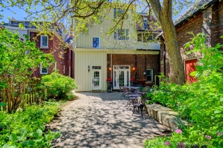 379 Huron St, Toronto, ON M5S 2G5, Canada, ,  