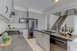 25 Workmen's Cir, Ajax, ON L1T 0N6, Canada, ,  