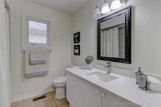 59 Sandford Crescent, Whitby, ON L1R 2R9, Canada, ,  