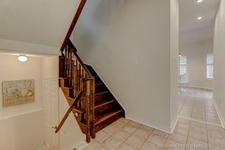 59 Sandford Crescent, Whitby, ON L1R 2R9, Canada, ,  