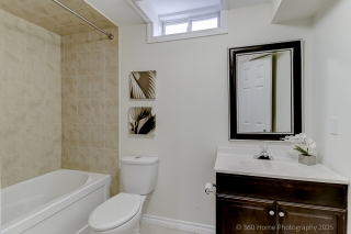 59 Sandford Crescent, Whitby, ON L1R 2R9, Canada, ,  