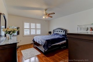 576 Pinder Ave, Newmarket, ON L3X 2A3, Canada, ,  