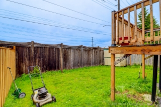 576 Pinder Ave, Newmarket, ON L3X 2A3, Canada, ,  