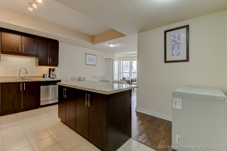 Unit 1106-50 Absolute Avenue, Mississauga, ON L4Z 0A8, Canada, ,  