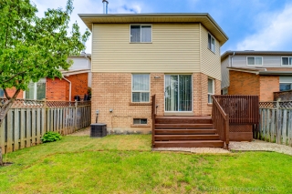 3595 Cherrington Crescent, Mississauga, ON L5L 5C5, Canada, ,  