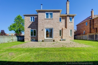 80 Eyer Dr, Markham, ON L6C 1S3, Canada, ,  