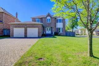 80 Eyer Dr, Markham, ON L6C 1S3, Canada, ,  