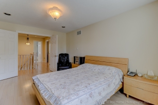 80 Eyer Dr, Markham, ON L6C 1S3, Canada, ,  