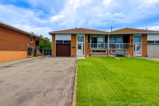 67 Button Rd, Woodbridge, ON L4L 1J9, Canada, ,  