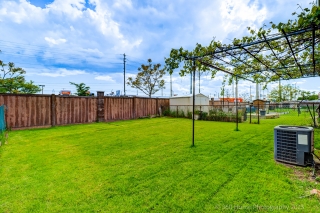 67 Button Rd, Woodbridge, ON L4L 1J9, Canada, ,  