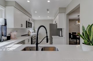Unit J11-1657 Nash Rd, Clarington, ON L1E 1S8, Canada, ,  