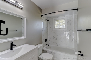 Unit J11-1657 Nash Rd, Clarington, ON L1E 1S8, Canada, ,  