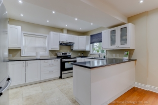74 Cliff St, York, ON M6N 4M1, Canada, ,  