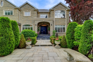 27 Glacier Ct, Vaughan, ON L6A 2V3, Canada, ,  