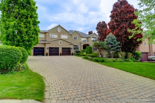 27 Glacier Ct, Vaughan, ON L6A 2V3, Canada, ,  