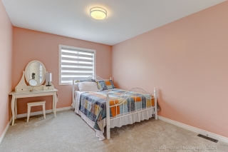 37 Woodland Dr, Orangeville, ON L9W 6B7, Canada, ,  