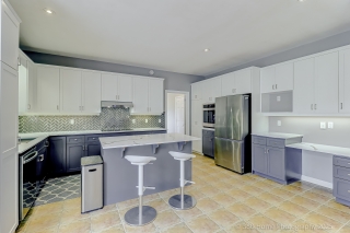 37 Woodland Dr, Orangeville, ON L9W 6B7, Canada, ,  