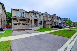 243 Danny Wheeler Blvd, Georgina, ON L4P 0J8, Canada, ,  