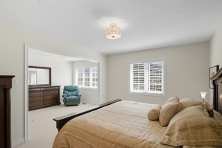 9 Tarmack Dr, Richmond Hill, ON L4E 0E6, Canada, ,  