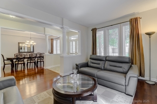 9 Tarmack Dr, Richmond Hill, ON L4E 0E6, Canada, ,  
