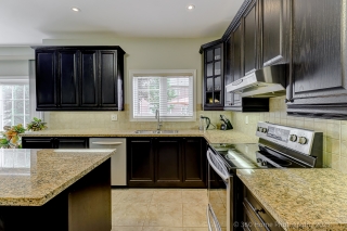 9 Tarmack Dr, Richmond Hill, ON L4E 0E6, Canada, ,  