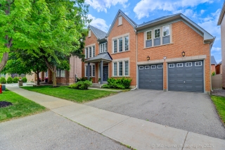 9 Tarmack Dr, Richmond Hill, ON L4E 0E6, Canada, ,  