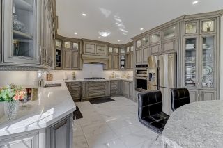 84 John Carroll Dr, Brampton, ON L6P 0H7, Canada, ,  