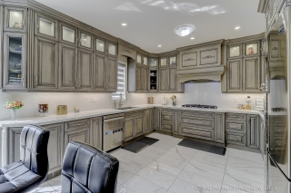 84 John Carroll Dr, Brampton, ON L6P 0H7, Canada, ,  