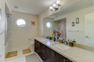 84 John Carroll Dr, Brampton, ON L6P 0H7, Canada, ,  