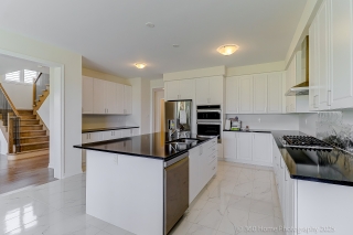 134 Rea Dr, Fergus, ON N1M 0J6, Canada, ,  