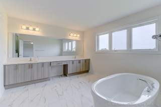 134 Rea Dr, Fergus, ON N1M 0J6, Canada, ,  