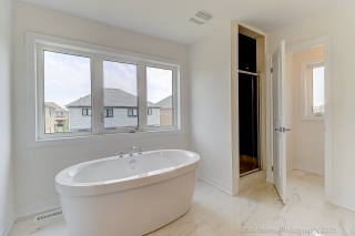 159 Rea Dr, Fergus, ON N1M 0J6, Canada, ,  