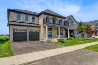 188 Rea Dr, Fergus, ON N1M 0J6, Canada, ,  