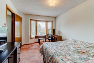 420 Winfield Terrace, Mississauga, ON L5R 1P2, Canada, ,  