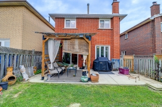 19 Tralee St, Brampton, ON L6Z 2Z6, Canada, ,  