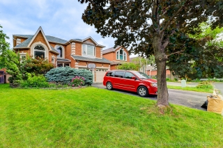 90 Hidden Trail Ave, Richmond Hill, ON L4C 0H1, Canada, ,  