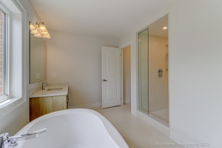 49 Bostock Dr, Georgina, ON L4P 0B7, Canada, ,  