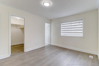 17 McCaul St, Markham, ON L6C 2E5, Canada, ,  