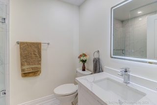 17 McCaul St, Markham, ON L6C 2E5, Canada, ,  
