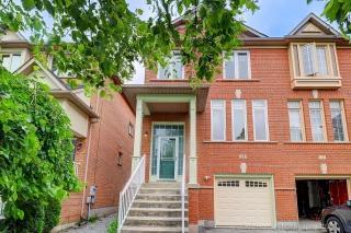 17 McCaul St, Markham, ON L6C 2E5, Canada, ,  