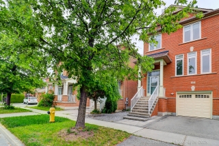 17 McCaul St, Markham, ON L6C 2E5, Canada, ,  