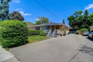 249 Blue Grass Blvd, Richmond Hill, ON L4C 3H1, Canada, ,  