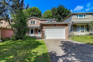 30 Misty Moor Dr, Richmond Hill, ON L4C 6R1, Canada, ,  